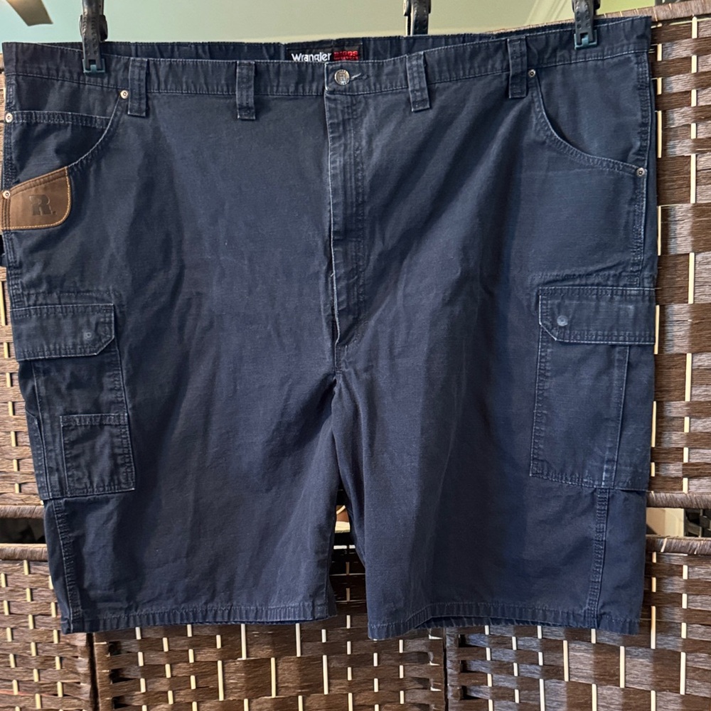Wrangler Men's Navy Cargo Shorts